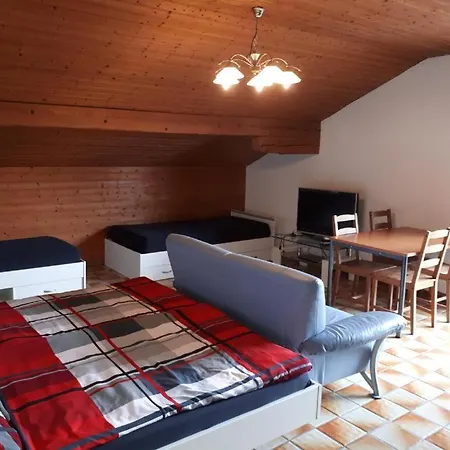 In Lot Space & Option Cooking & Terrace - 9 Km From A8 Highway & Superfast Self Checkin * Bruckmühl