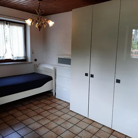 In Lot Space & Option Cooking & Terrace - 9 Km From A8 Highway & Superfast Self Checkin